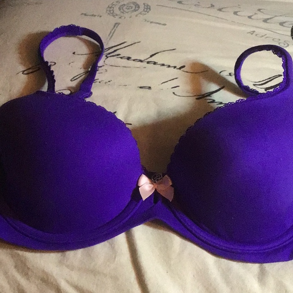 Victoria’s Secret bra